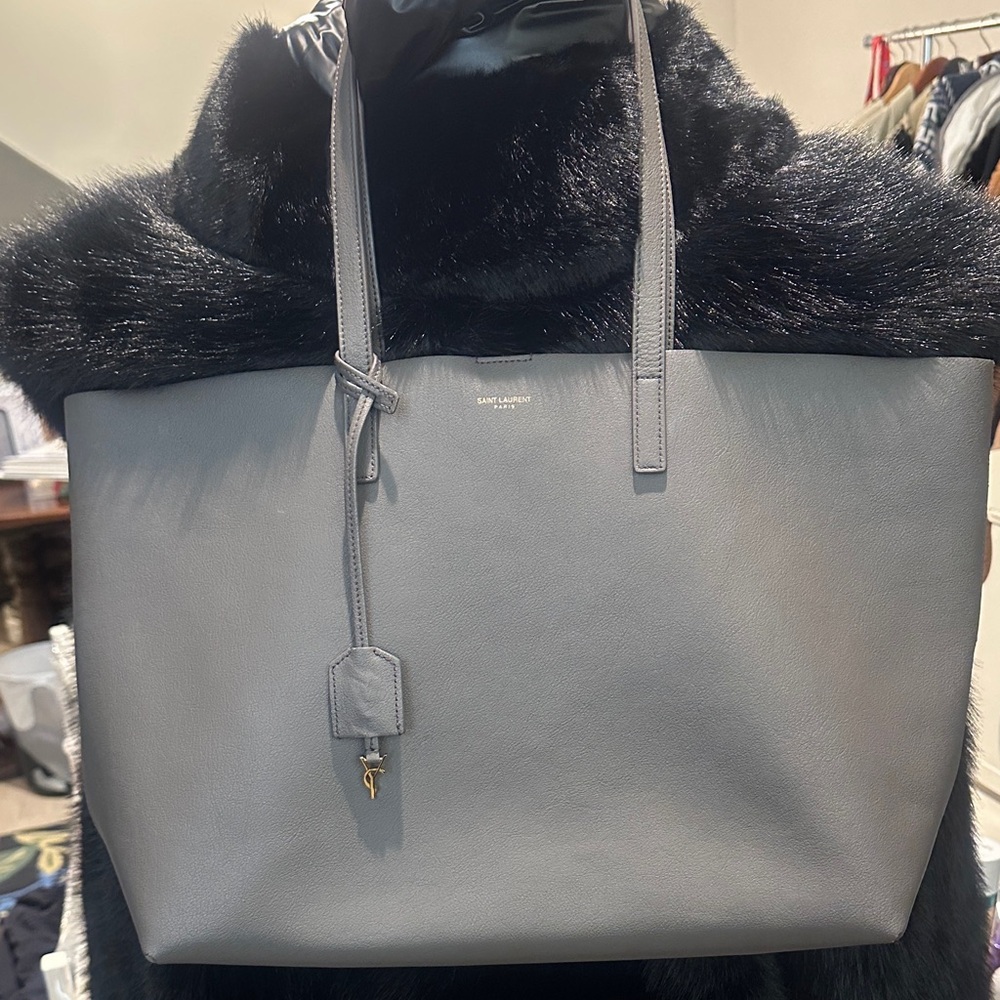 Saint Laurent Grey Leather Tote with Hanging Tag